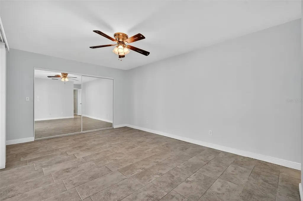 321 Windrush Loop Tarpon Springs FL 34689