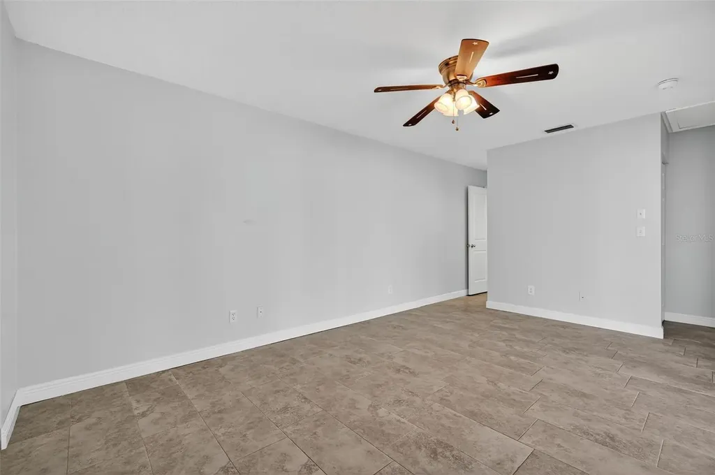 321 Windrush Loop Tarpon Springs FL 34689