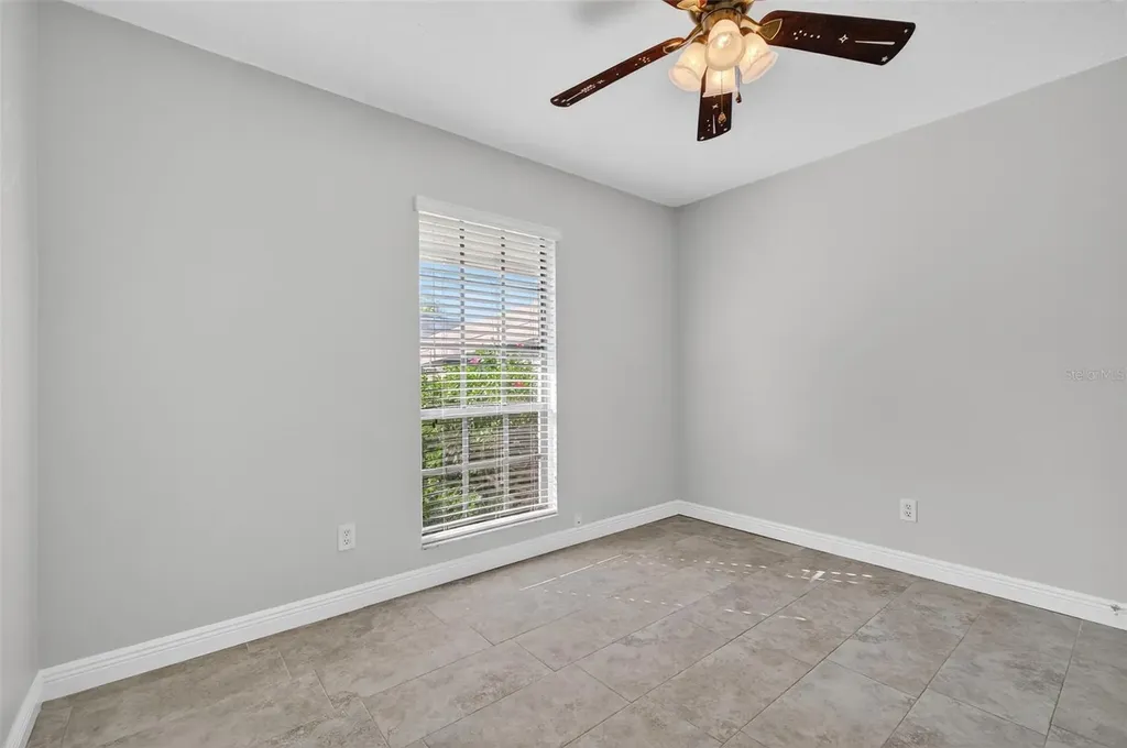 321 Windrush Loop Tarpon Springs FL 34689