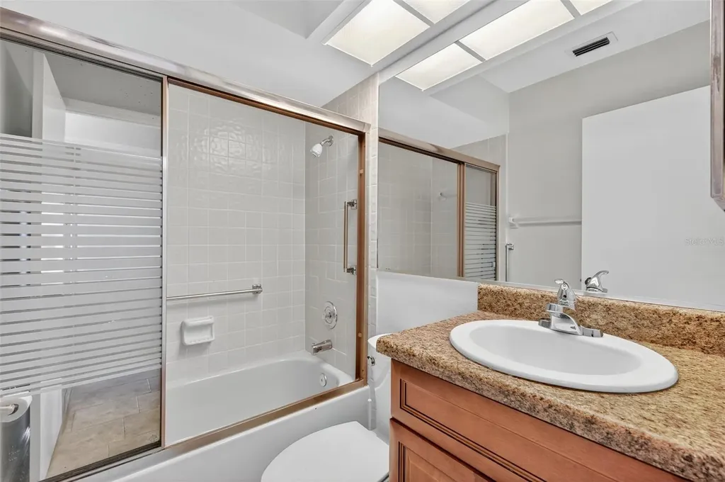 321 Windrush Loop Tarpon Springs FL 34689
