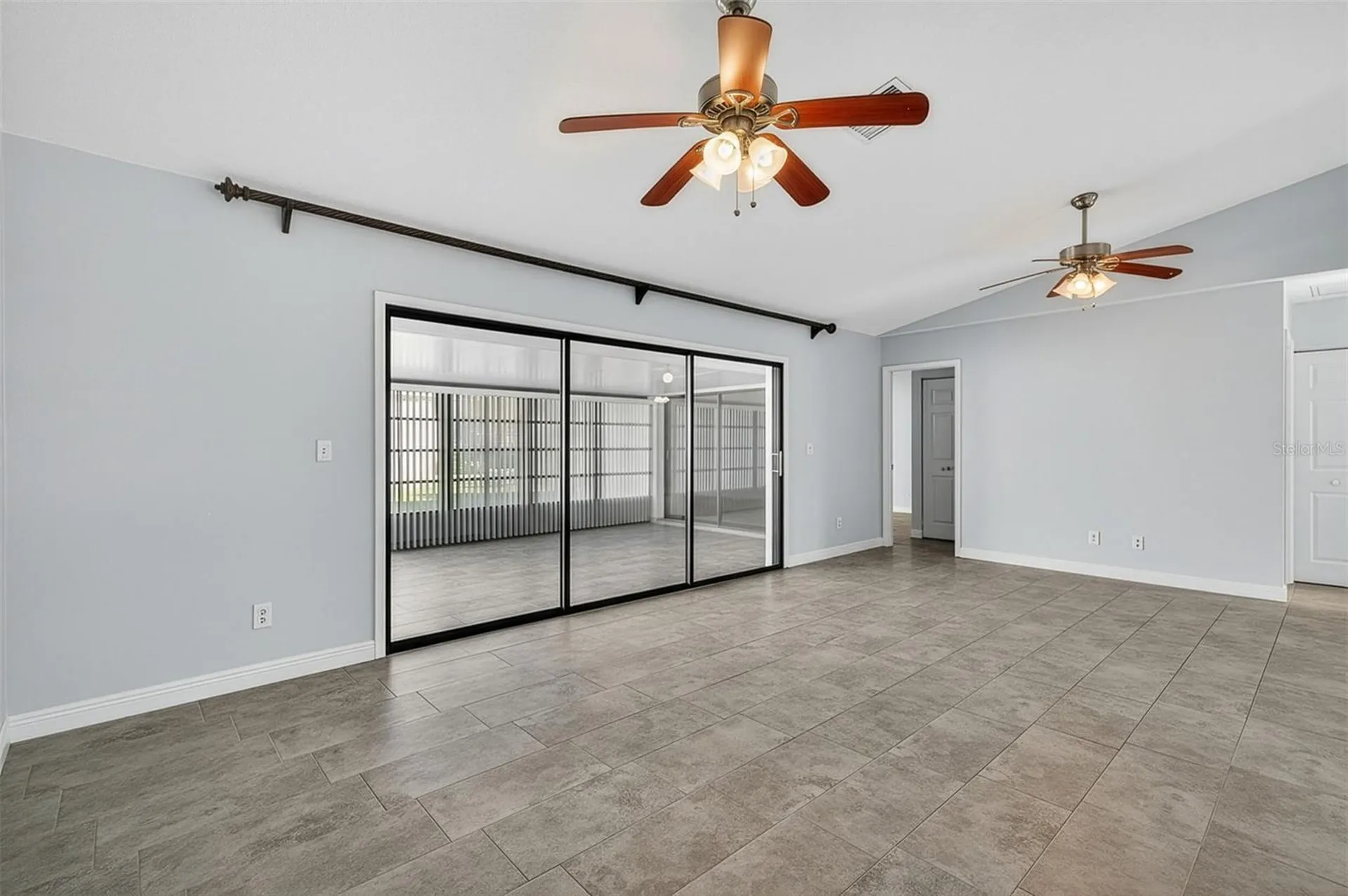 321 Windrush Loop Tarpon Springs FL 34689