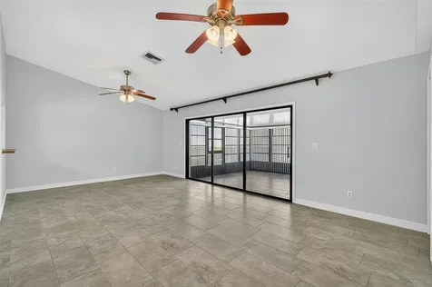 321 Windrush Loop Tarpon Springs FL 34689