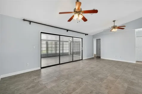 321 Windrush Loop Tarpon Springs FL 34689