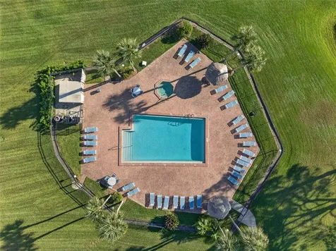 321 Windrush Loop Tarpon Springs FL 34689