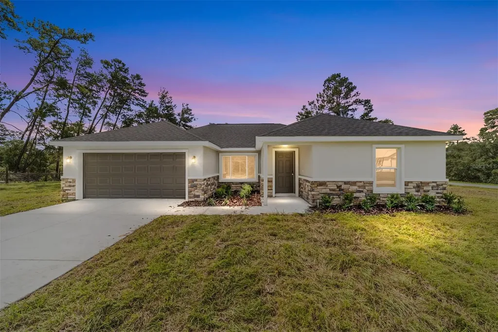 13103 NE 7th Loop Silver Springs FL 34488
