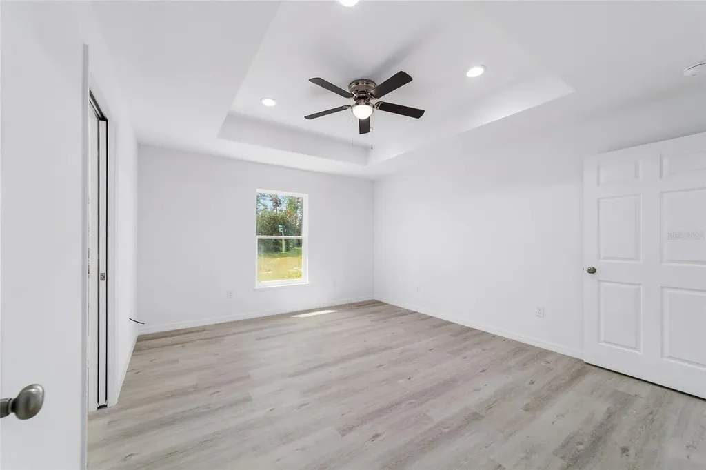 13103 NE 7th Loop Silver Springs FL 34488