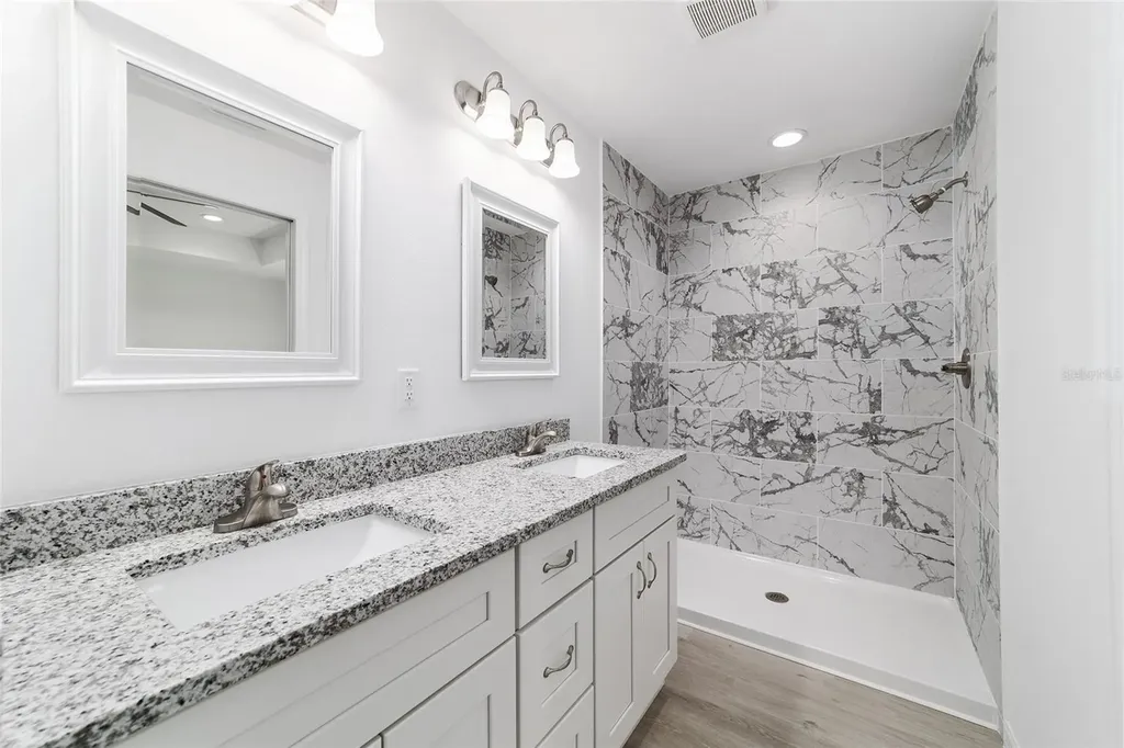13103 NE 7th Loop Silver Springs FL 34488