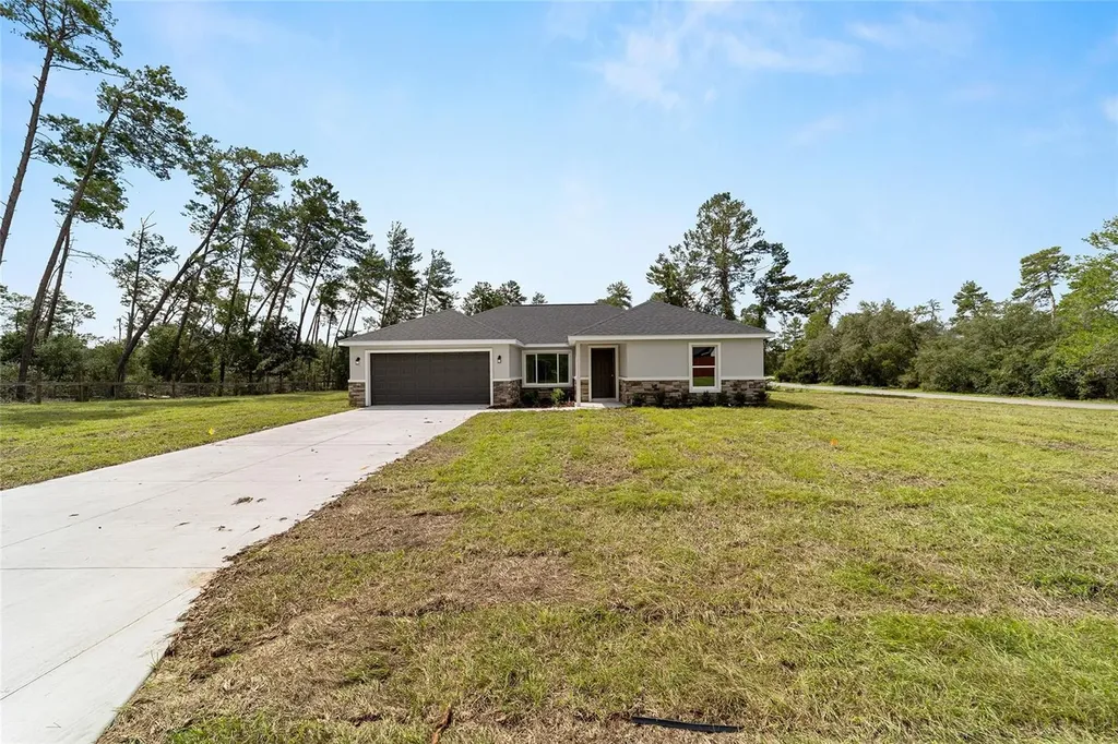 13103 NE 7th Loop Silver Springs FL 34488