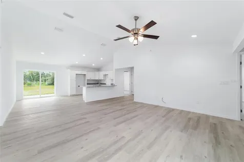 13103 NE 7th Loop Silver Springs FL 34488