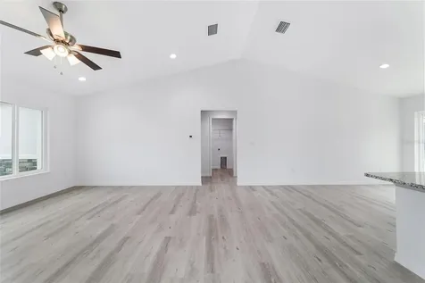 13103 NE 7th Loop Silver Springs FL 34488
