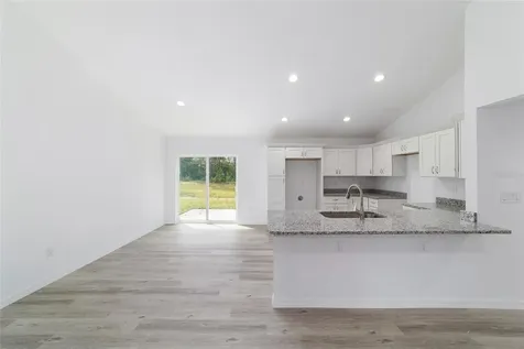 13103 NE 7th Loop Silver Springs FL 34488