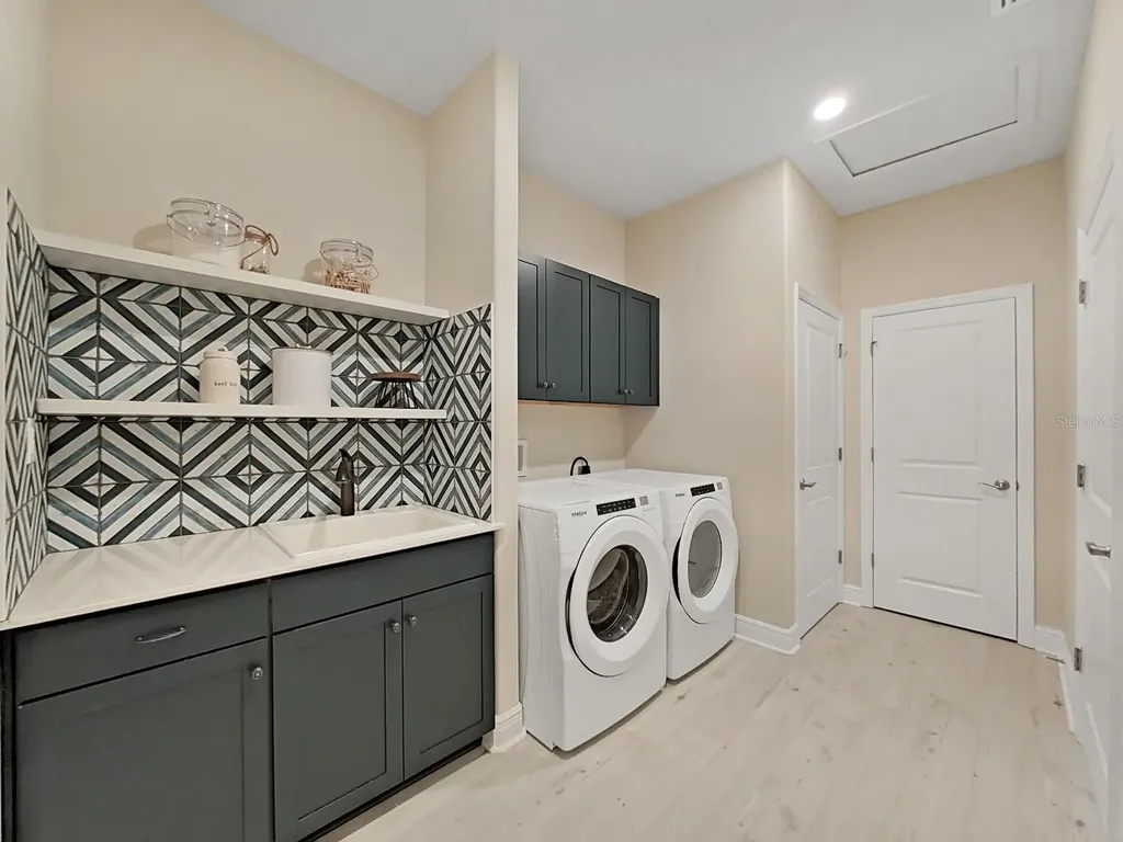 9392 Highland Hills Drive Hudson FL 34667
