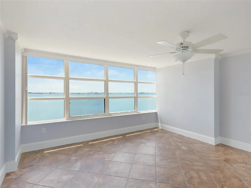 988 Boulevard Of The Arts Sarasota FL 34236