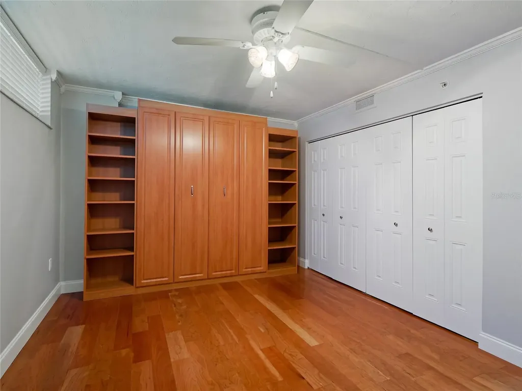 988 Boulevard Of The Arts Sarasota FL 34236