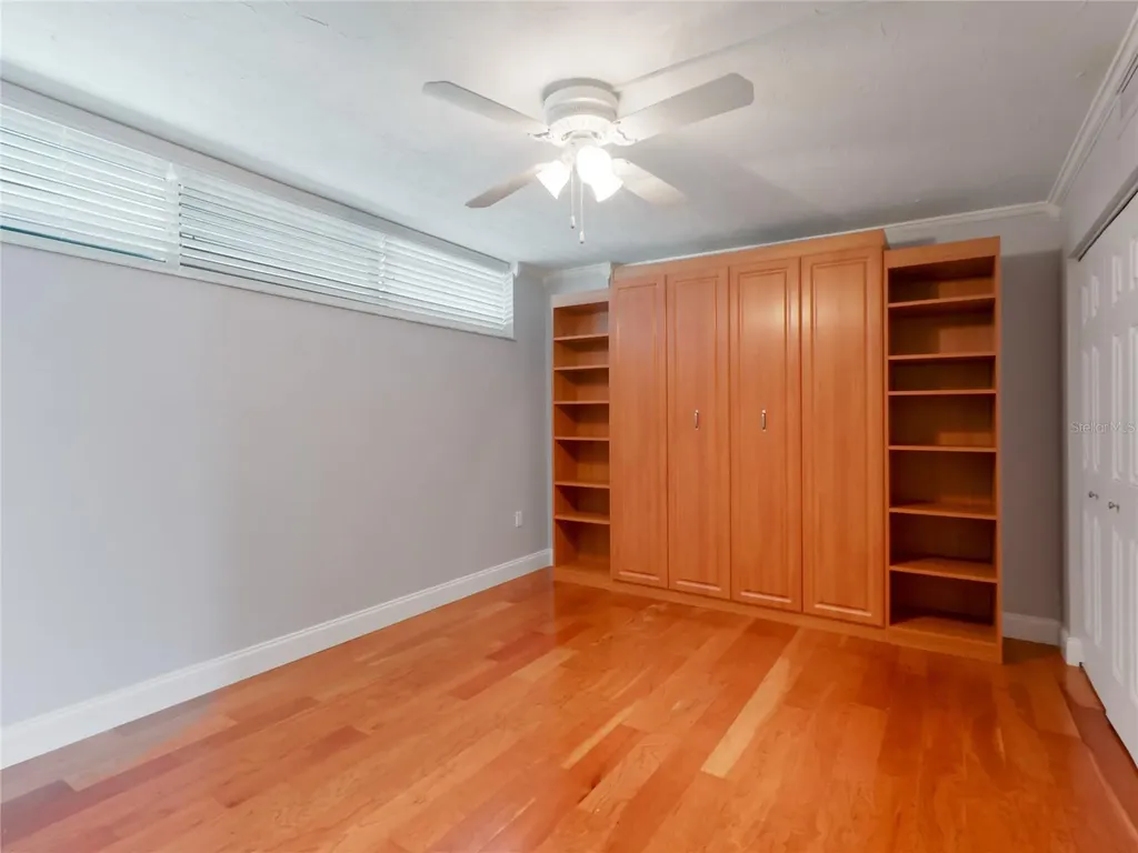 988 Boulevard Of The Arts Sarasota FL 34236