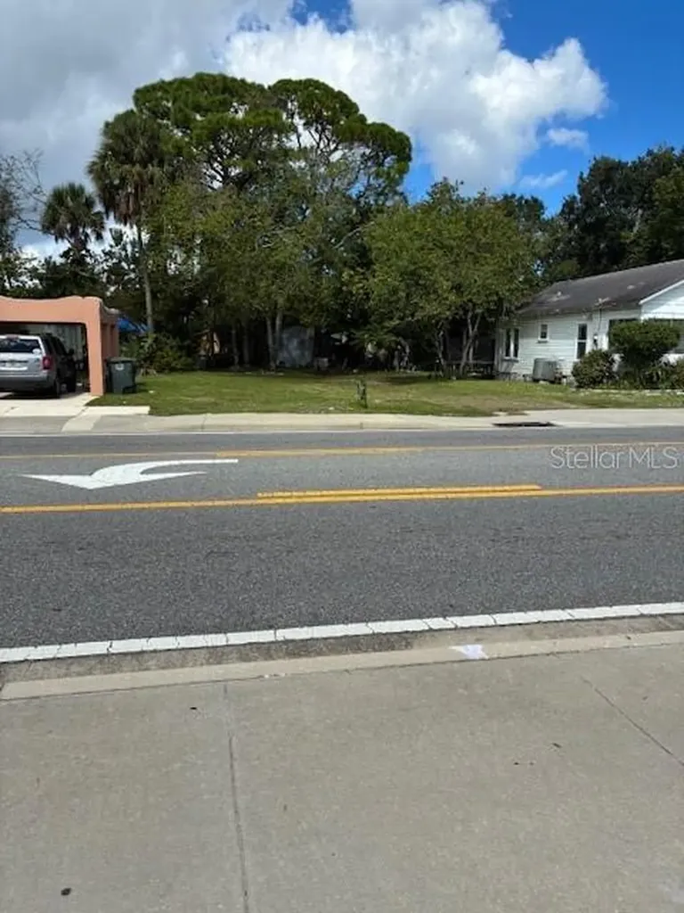 638 Orange Avenue Daytona Beach FL 32114