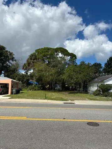 638 Orange Avenue Daytona Beach FL 32114