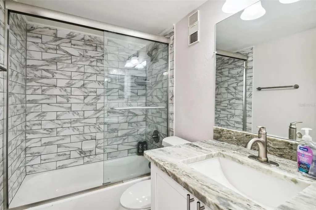 3211 W Swann Avenue Tampa FL 33609