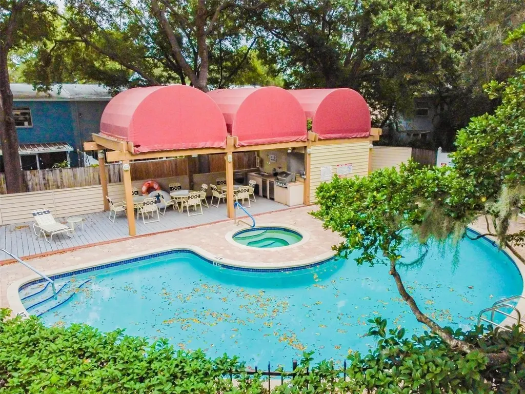 3211 W Swann Avenue Tampa FL 33609