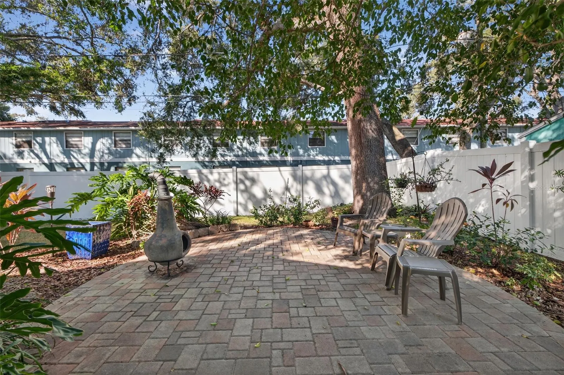 7016 2nd Street N St Petersburg FL 33702