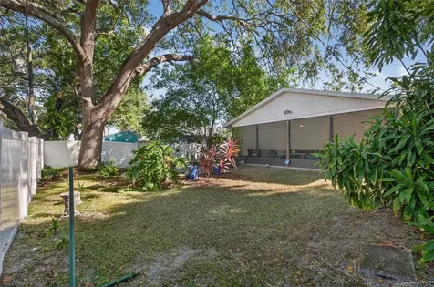 7016 2nd Street N St Petersburg FL 33702