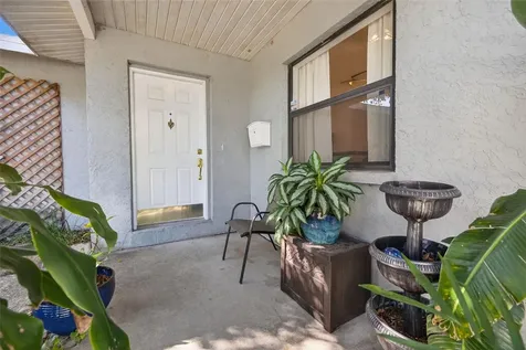 7016 2nd Street N St Petersburg FL 33702