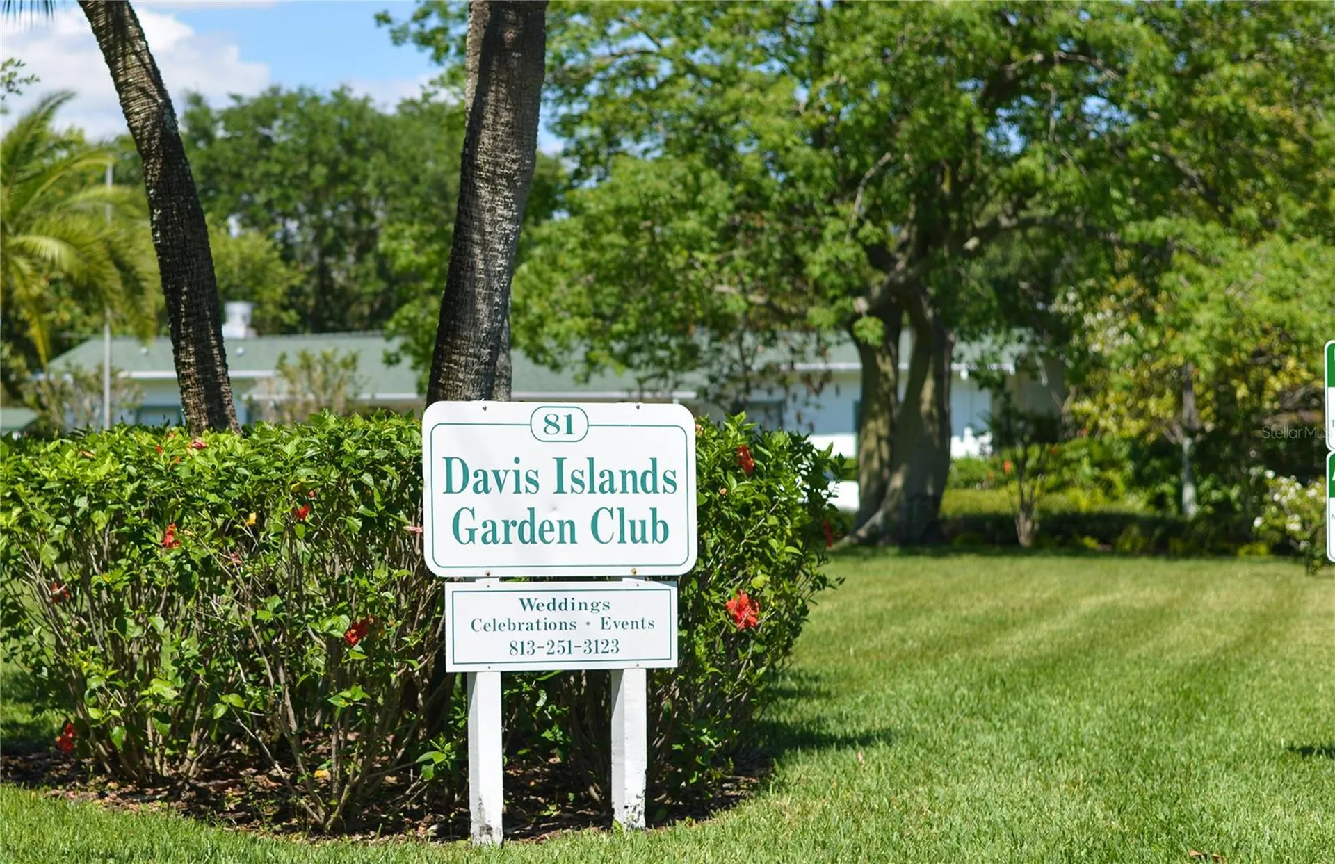 566 Rhine Avenue Tampa FL 33606