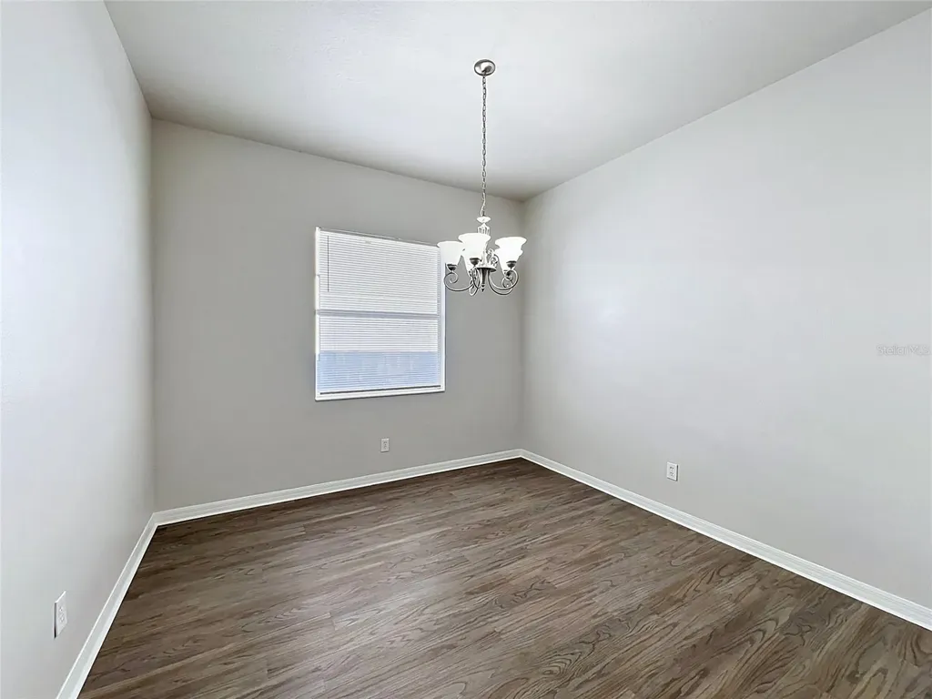 16318 Bridgelawn Avenue Lithia FL 33547