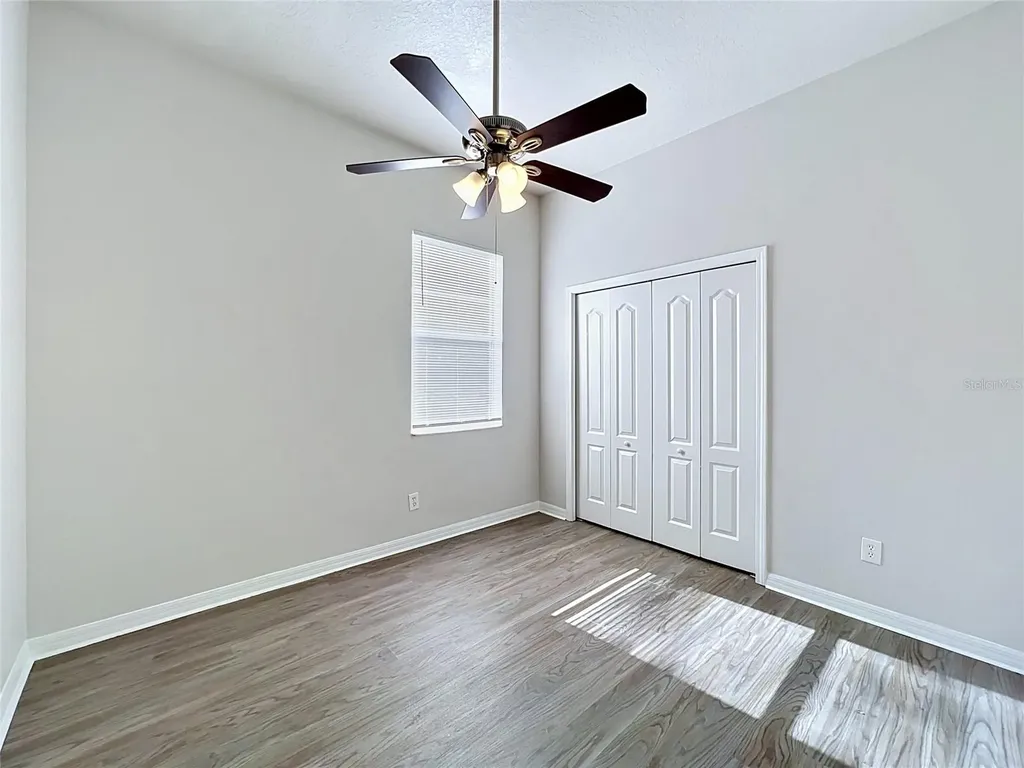 16318 Bridgelawn Avenue Lithia FL 33547