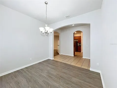 16318 Bridgelawn Avenue Lithia FL 33547
