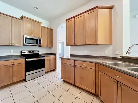 16318 Bridgelawn Avenue Lithia FL 33547
