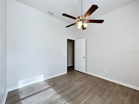 16318 Bridgelawn Avenue Lithia FL 33547