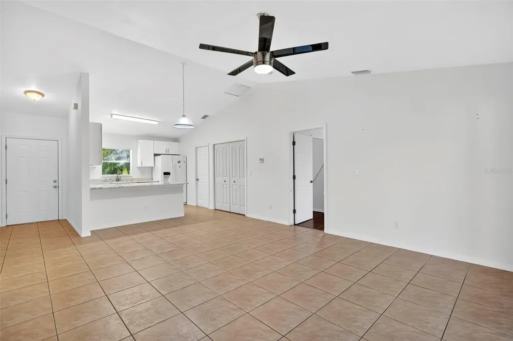 710/712 Creuset Avenue S Lehigh Acres FL 33974