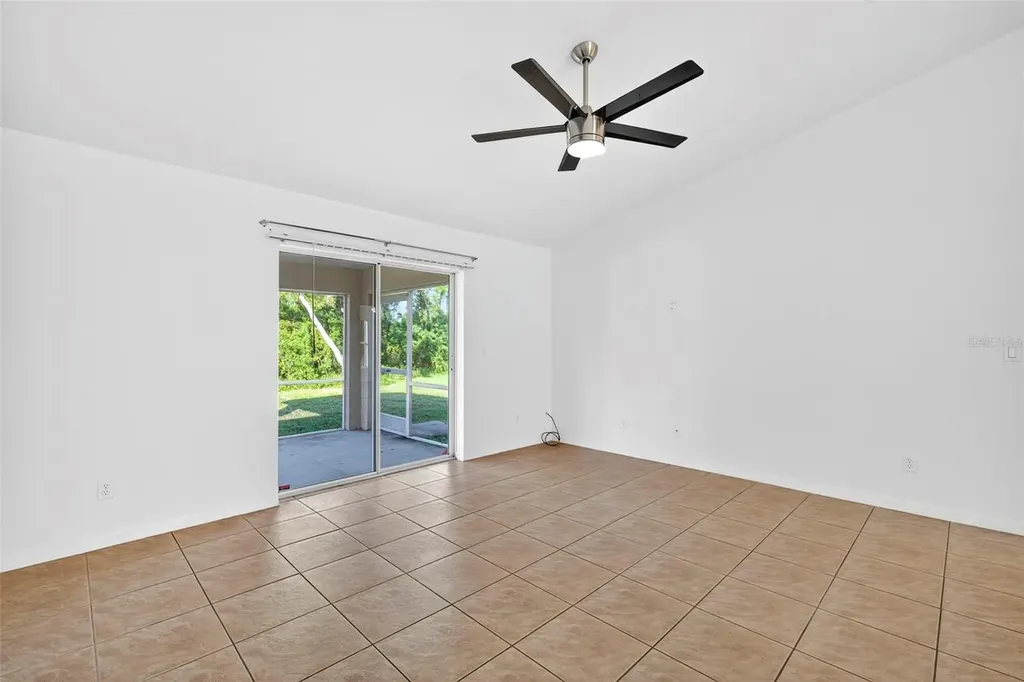 710/712 Creuset Avenue S Lehigh Acres FL 33974
