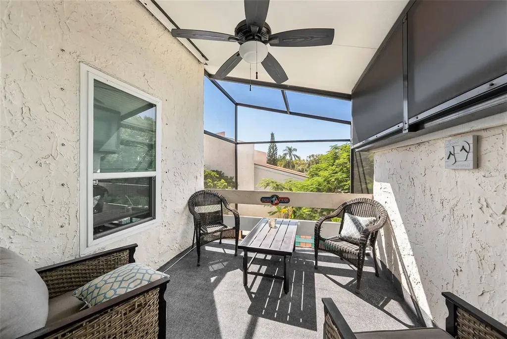 4311 Harbor House Drive Tampa FL 33615
