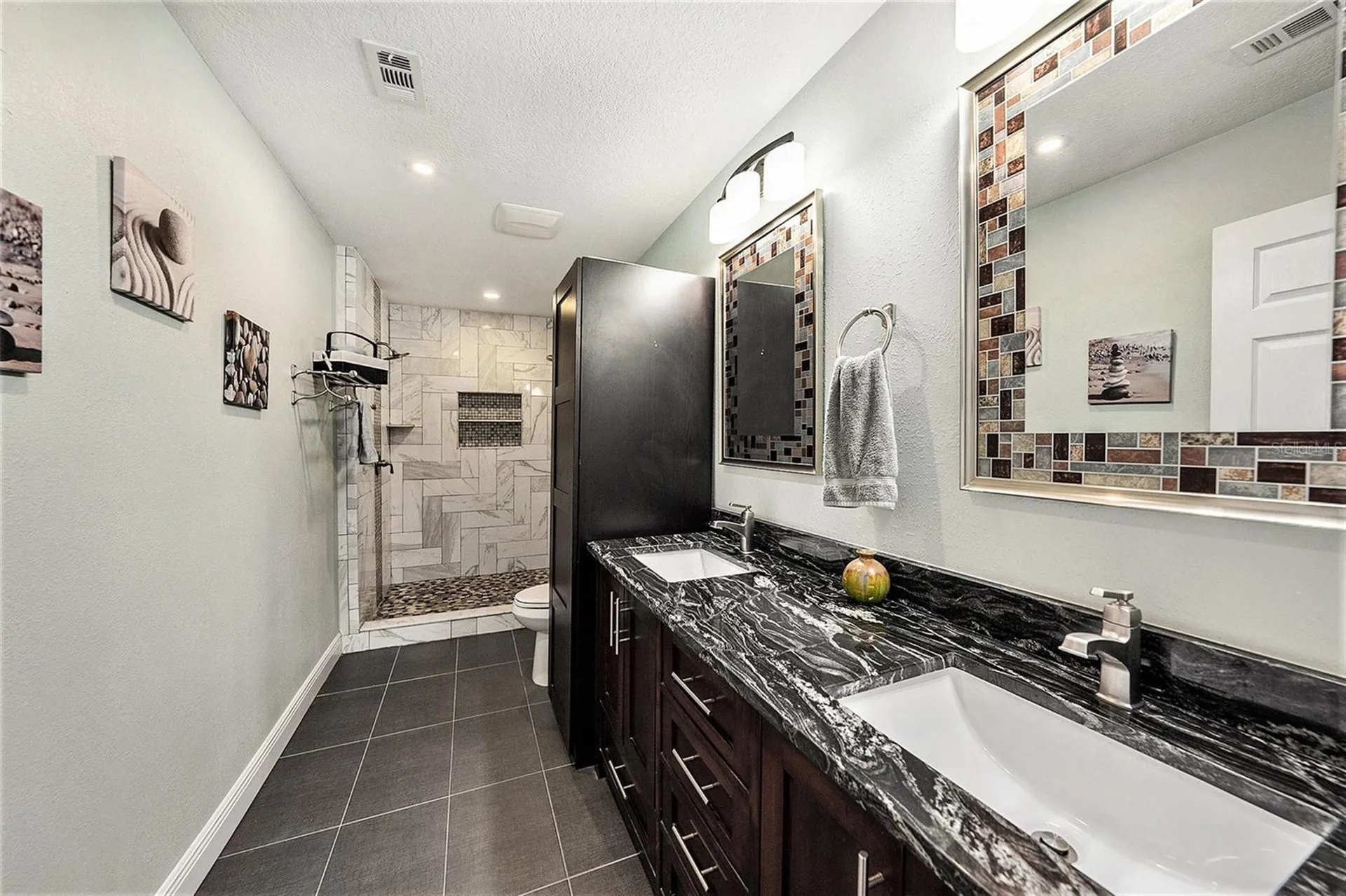 4311 Harbor House Drive Tampa FL 33615