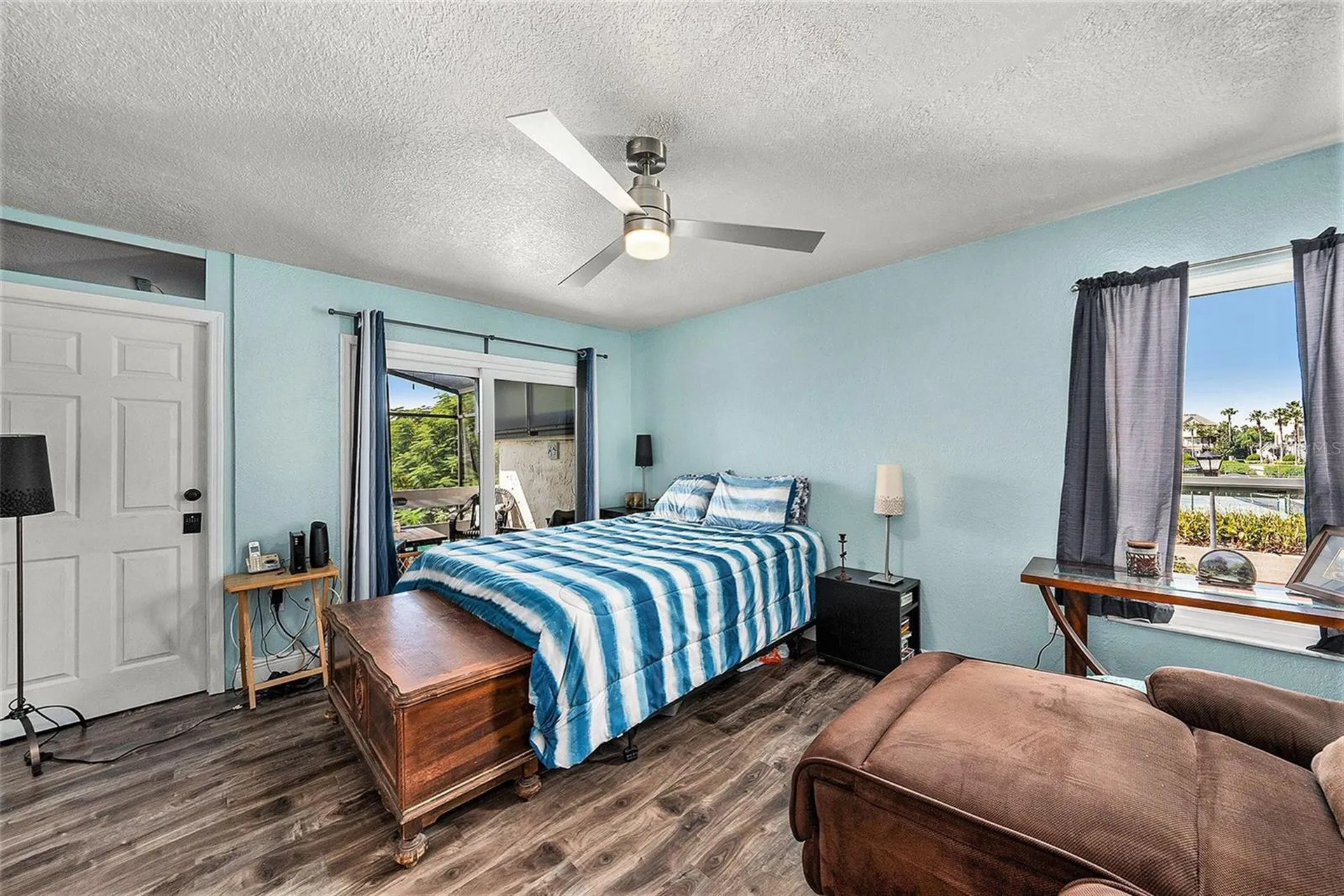 4311 Harbor House Drive Tampa FL 33615