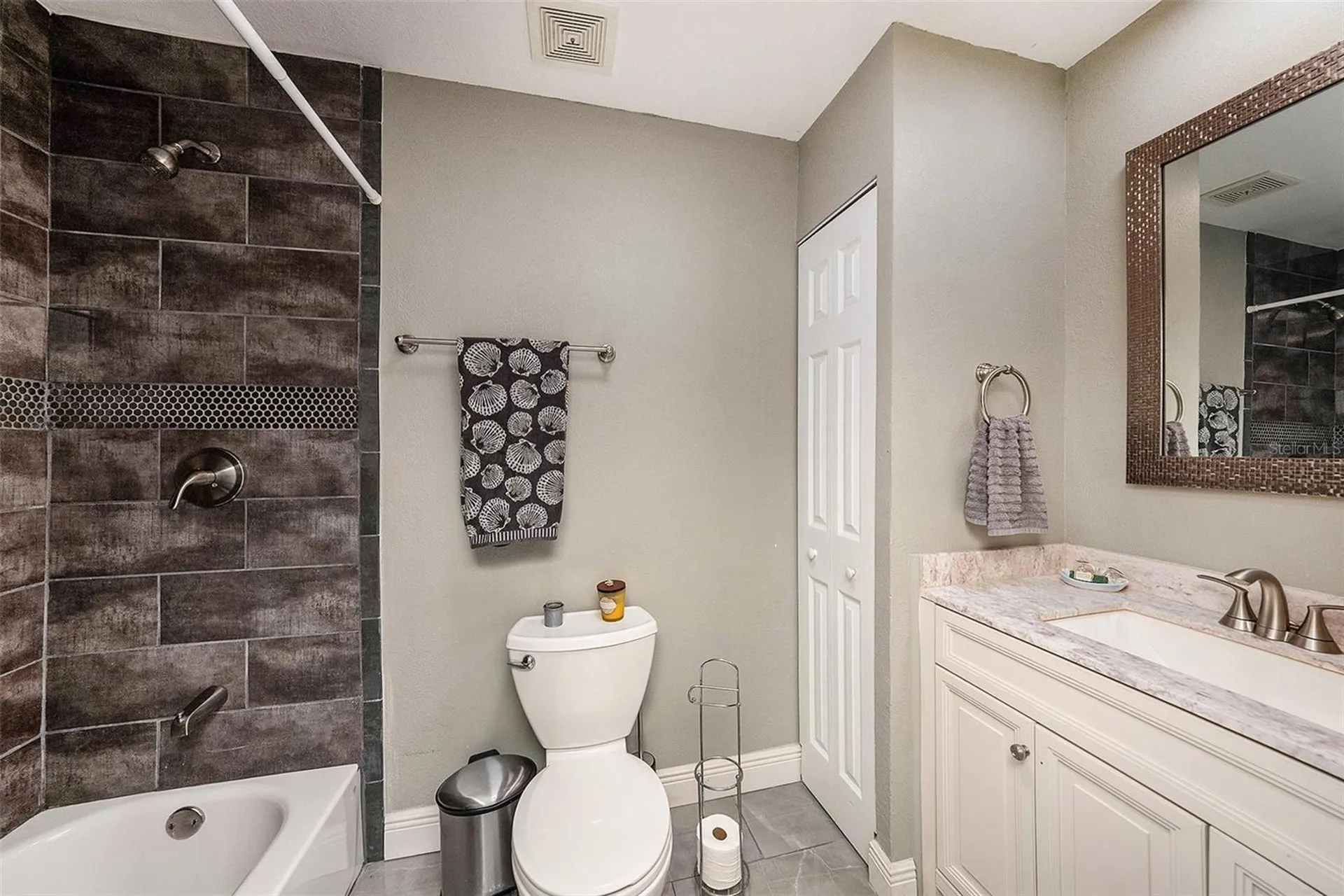 4311 Harbor House Drive Tampa FL 33615