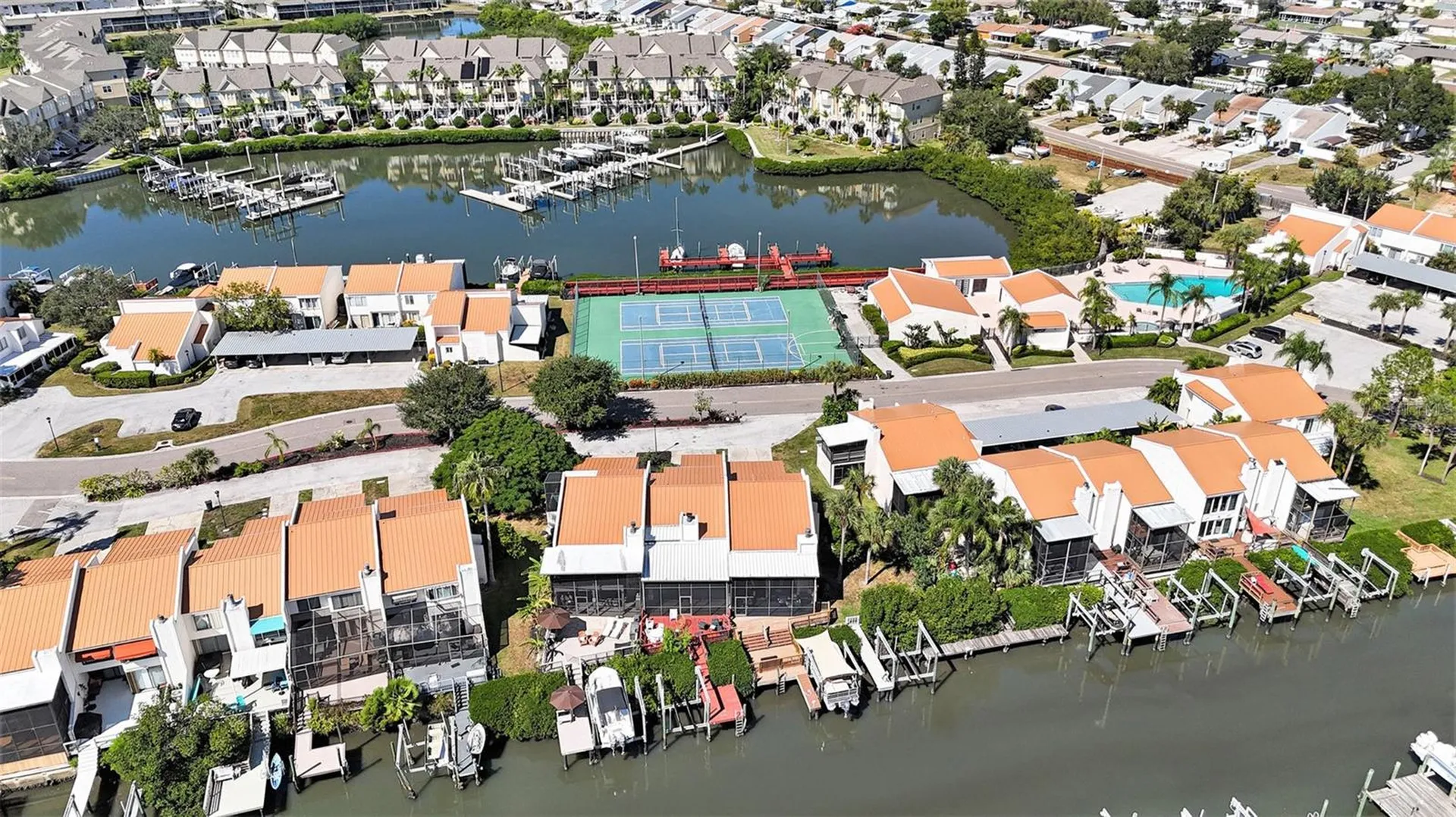 4311 Harbor House Drive Tampa FL 33615
