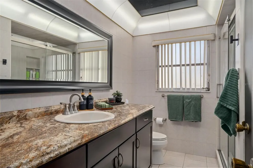 1407 Garden Avenue Tarpon Springs FL 34689