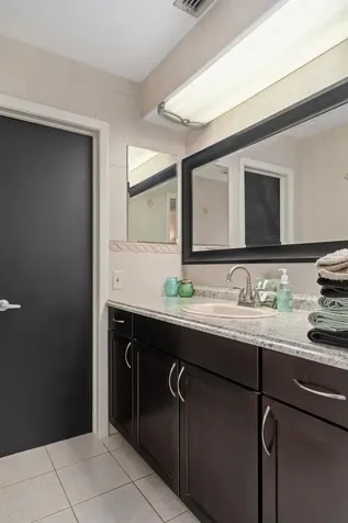 1407 Garden Avenue Tarpon Springs FL 34689