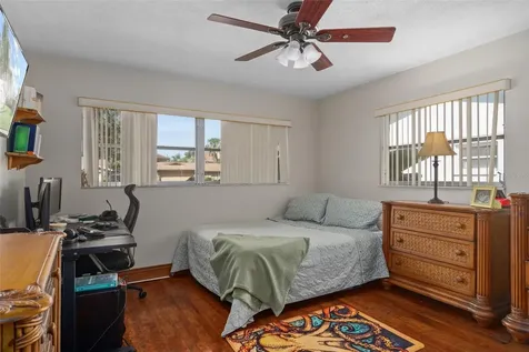 1407 Garden Avenue Tarpon Springs FL 34689