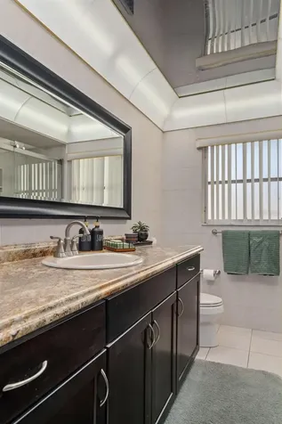 1407 Garden Avenue Tarpon Springs FL 34689