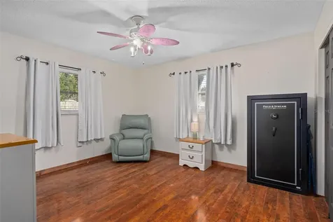 1407 Garden Avenue Tarpon Springs FL 34689
