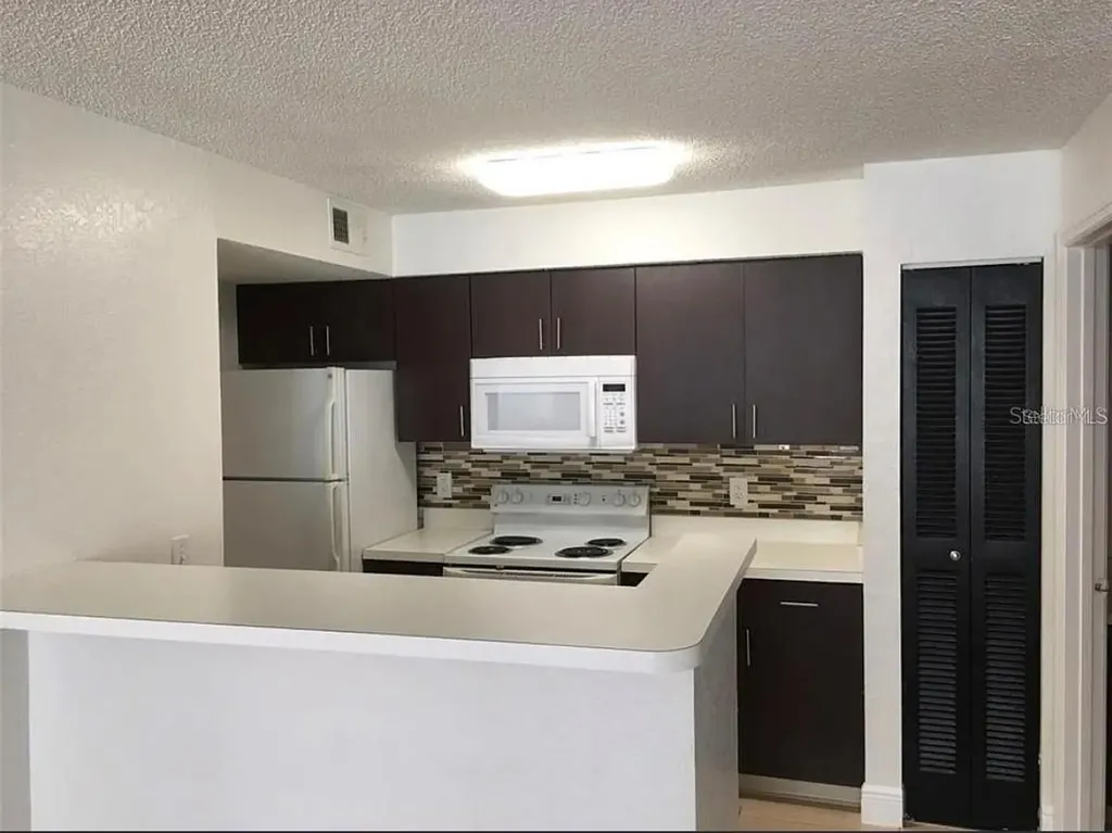 2218 Grand Cayman Court Kissimmee FL 34741