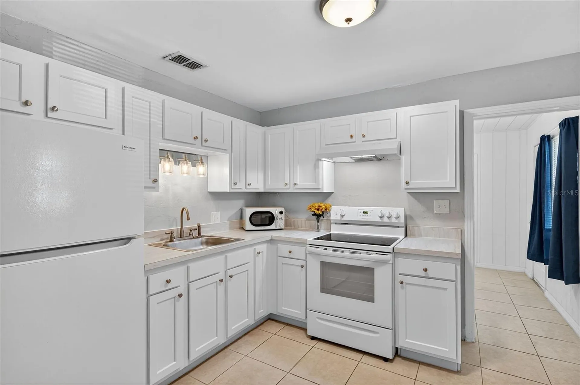 2401 19th Street S St Petersburg FL 33712