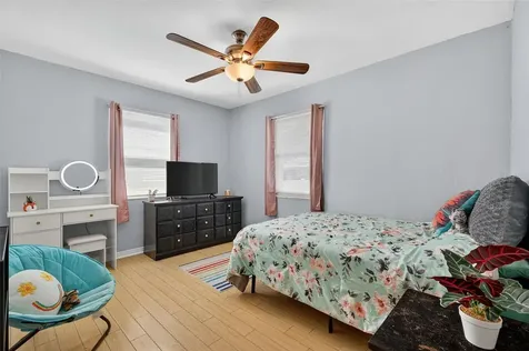 2401 19th Street S St Petersburg FL 33712