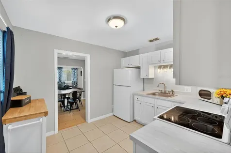 2401 19th Street S St Petersburg FL 33712