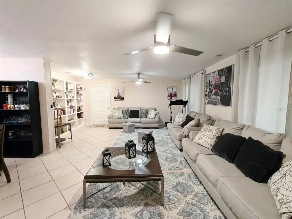 2305 NW 48th Terrace W Gainesville FL 32606