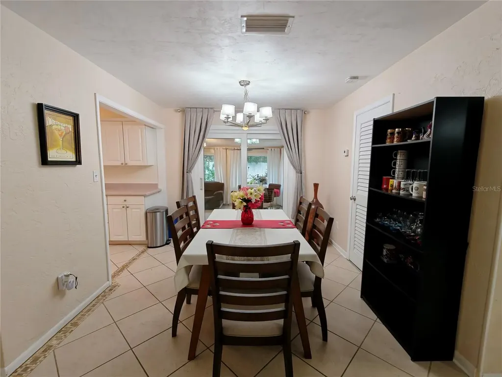 2305 NW 48th Terrace W Gainesville FL 32606